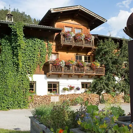 Glonerbauer Apartment